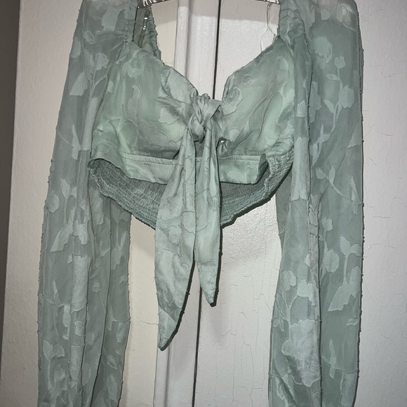 Mint Lace Two Piece Blouse and Shorts Set - Picture 3 of 5